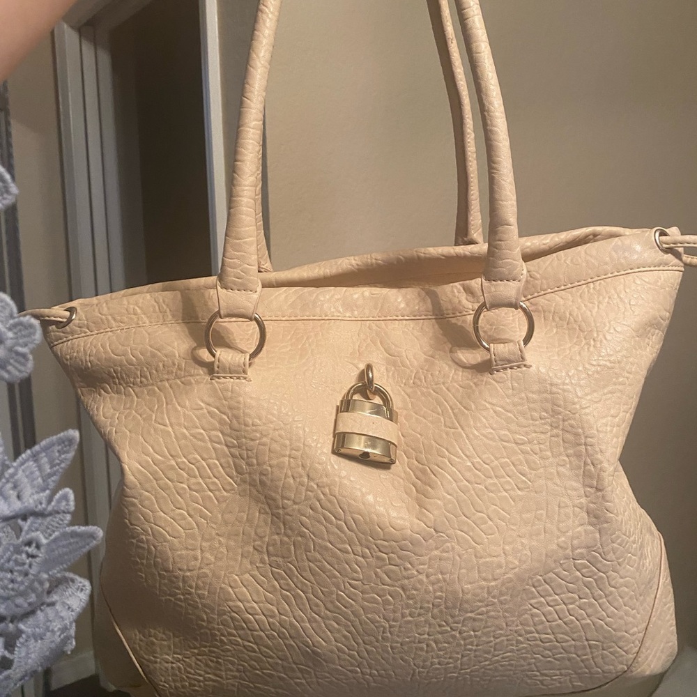 Charming Charlie lock purse